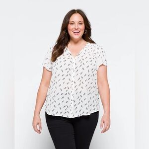 Linnette Split Neck Smocked Blouse